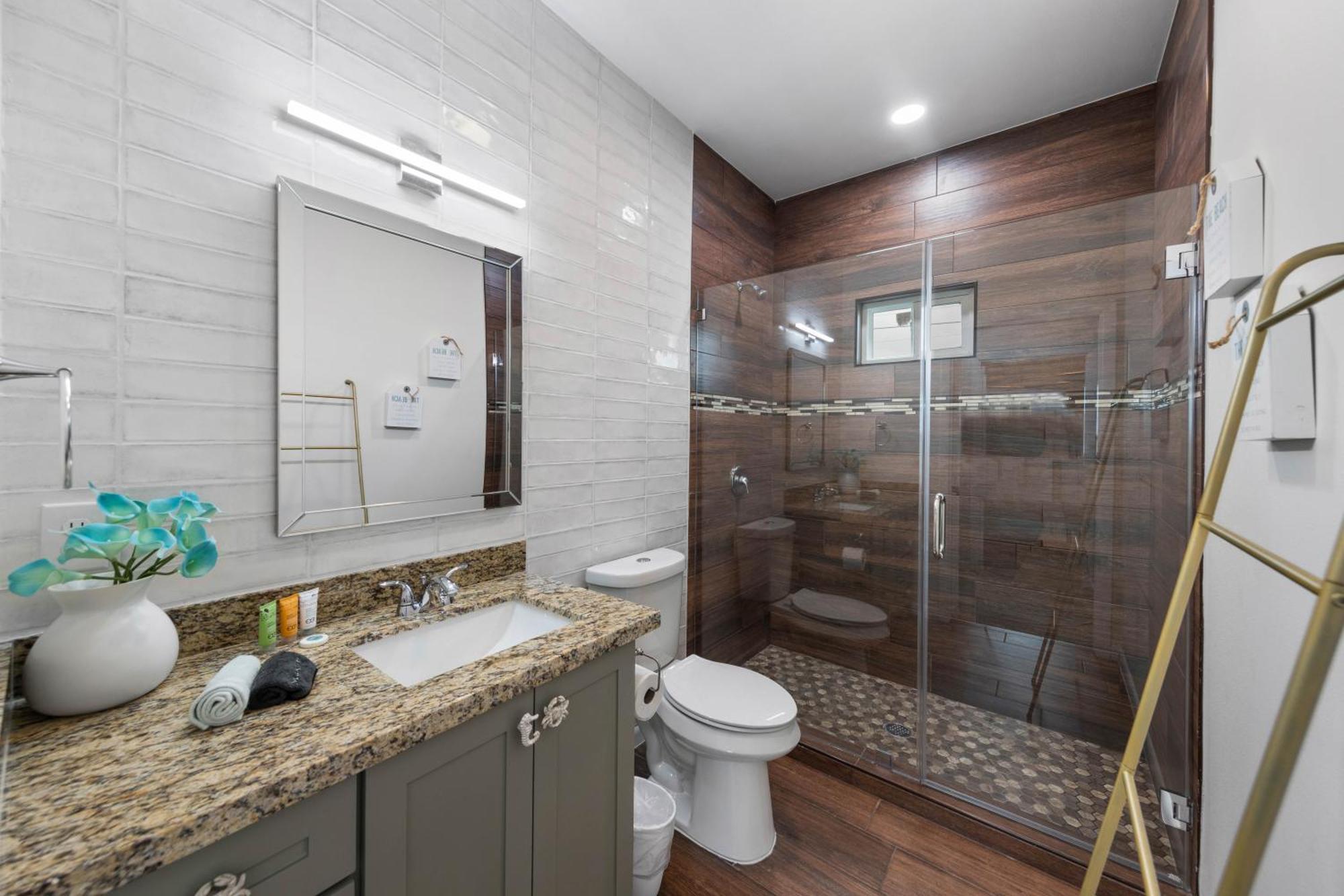 Bayfront Cottage- Pool - Hot Tub - Close To Beach พอร์ตอิสซาเบล ภายนอก รูปภาพ